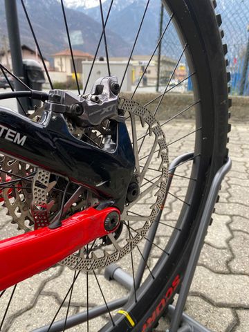 Used Thok TK01 R 2023 2023 Mountainbike, Red, 29, 27.5 — image 3 of 5