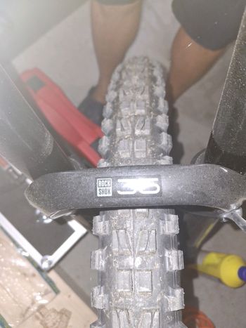 Giant Advance E+ Elite 3 Trance Shimano Deore XT 2024 Mountainbike d'occasion — image 29 sur 31