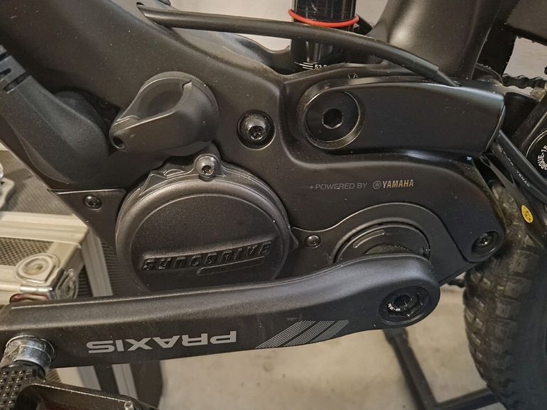 Giant Advance E+ Elite 3 Trance Shimano Deore XT 2024 Mountainbike d'occasion — image 23 sur 31