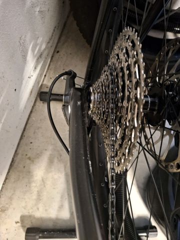 Giant Advance E+ Elite 3 Trance Shimano Deore XT 2024 Mountainbike de segunda mano, Morado — imagen 13 de 31