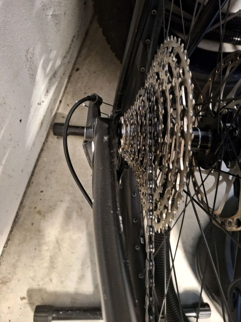 Giant Advance E+ Elite 3 Trance Shimano Deore XT 2024 Mountainbike de segunda mano, Morado — imagen 13 de 31