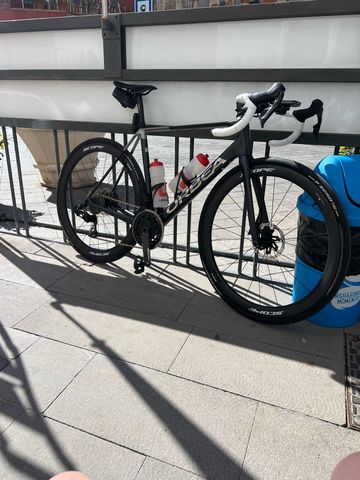 Tweedehands Orbea Orca SRAM Force eTap AXS 2026 Road & Gravel — afbeelding 3 van 4