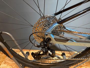 Mondraker Arid Carbon S 2026 Road & Gravel usato, Blu — immagine 5 di 7