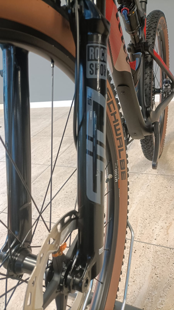 Used Wilier WILIER FX 110 TG M 2023 Mountainbike, Schwarz — image 8 of 8