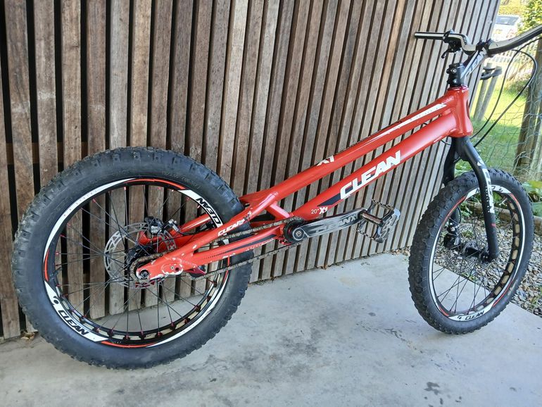Used Clean Trial 2020 Mountainbike — image 1 of 6