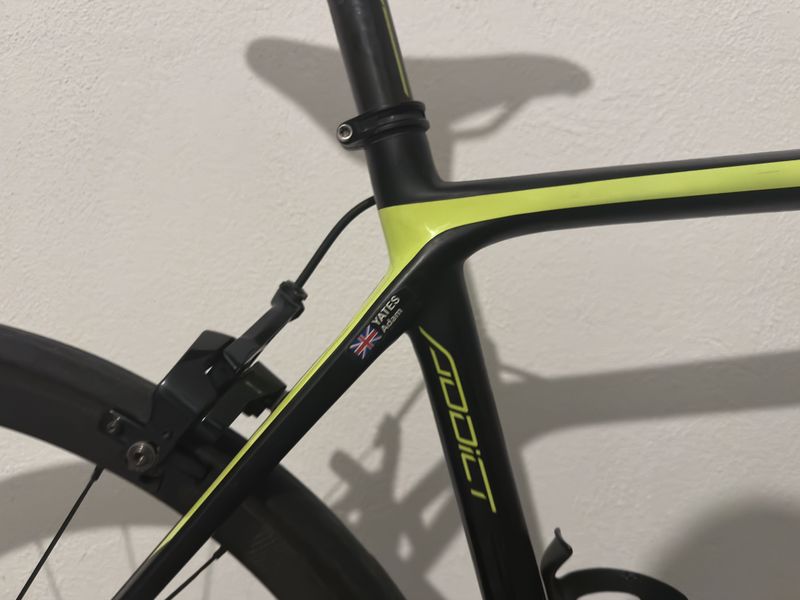 Used Scott Addict 10 2017 2017 Road & Gravel, Black — image 2 of 5