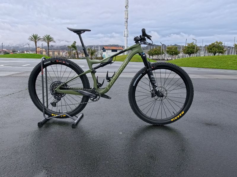 Used Lapierre XRM 7.9 2025 2025 Mountainbike, Green, 29 — image 1 of 10