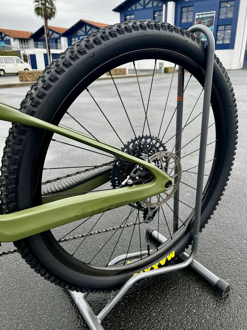 Used Lapierre XRM 7.9 2025 2025 Mountainbike, Green, 29 — image 6 of 10