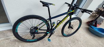 Used Cannondale F-Si Carbon 2 2017 2017 Mountainbike, Black, 27.5 — image 2 of 3