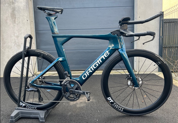 sans, ORIGINE  Triathlon / CLM