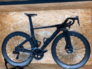 Factor, FACTOR ONE DURA ACE SHARQ 57