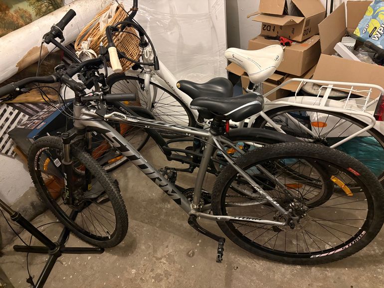 Used Rower 29" MTB STORM Shark hamulce tarczowe AMT rama 19" srebrny-czarny Storm Shark 2020 Road & Gravel, Light Gray — image 1 of 3