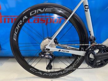 Used Factor O2 Shimano Ultegra Di2 2025 Road & Gravel, Light Gray — image 5 of 7