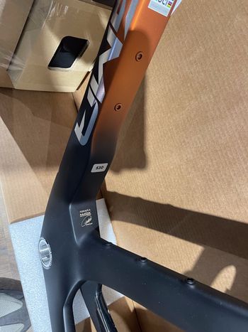 Used Pinarello DOGMA F DURA ACE Di2 2025 Frameset 2025 Road & Gravel, Orange — image 4 of 4