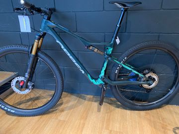 Używany Orbea OIZ M-PRO 2024 2024 Mountainbike — zdjęcie 2 z 10