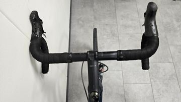 Used Trek Domane SL 8 2017 2017 Road & Gravel, Blue — image 5 of 9