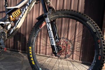 Brugt Devinci Spartan SRAM GX 2017 Mountainbike — billede 9 af 15