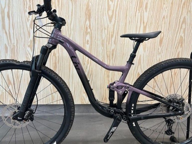 Used Liv Pique 29 2 2022 2022 Mountainbike, Purple, 29 — image 3 of 3
