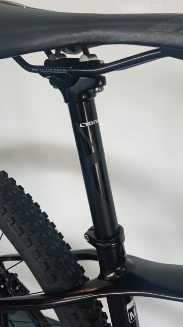 Brugt Mondraker Chrono Carbon 29 2019 Mountainbike — billede 4 af 7