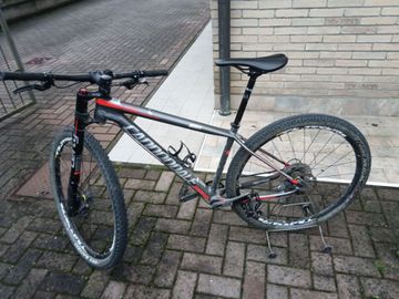 Cannondale F-Si Carbon 3 2018 2018 MTB usato