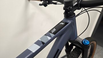 Tweedehands Focus JAM 6.8 SEVEN 2021 2021 Mountainbike — afbeelding 9 van 10