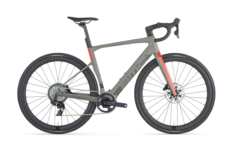 BMC Roadmachine 01 AMP X ONE 2024 2024 Road & Gravel usato, Grigio chiaro — immagine 1 di 5