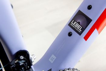 Used Trek Madone SL5 Gen 8 2025 Road & Gravel, Purple — image 4 of 18