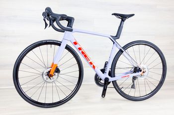 Used Trek Madone SL5 Gen 8 2025 Road & Gravel, Purple — image 12 of 18