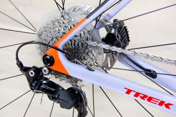 Used Trek Madone SL5 Gen 8 2025 Road & Gravel, Purple — image 7 of 18