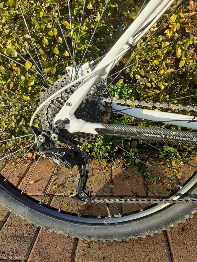Used Specialized Specialized Carve 2012 Mountainbike — image 6 of 6