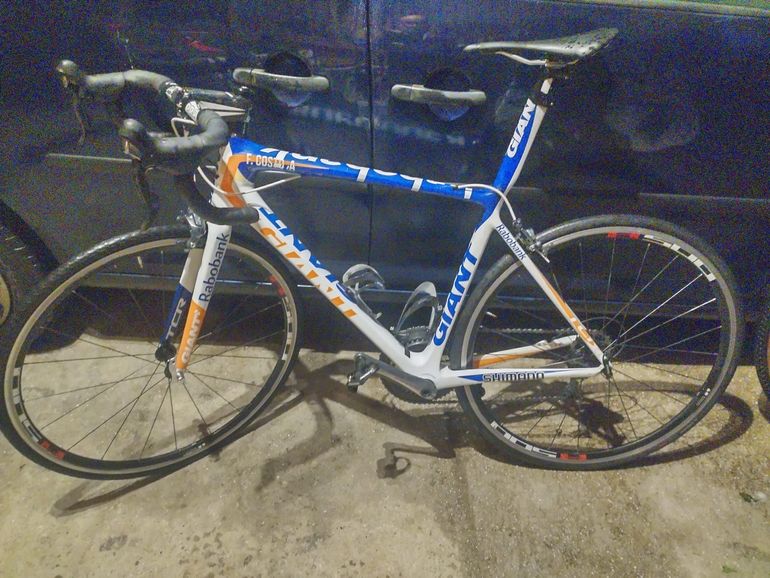 Used Giant TCR ADVANCED SL RABO 2010 2010 Road & Gravel, Weiß — image 4 of 7
