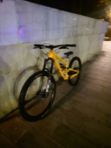 Used YT Industries Capra CORE 3 MX 2024 2024 Mountainbike, Orange, 29, 27.5 — image 4 of 15