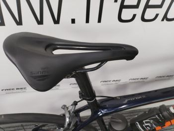 Used Trek Émonda SL 6 Pro 2017 2017 Road & Gravel, Black — image 4 of 12