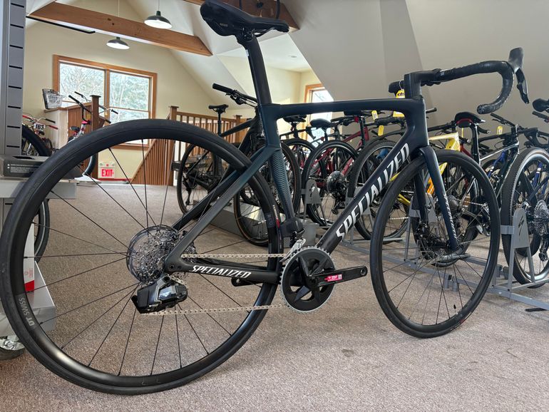 Used Specialized Tarmac SL7 Comp - Rival eTap AXS 2023 2023 Road & Gravel, Blue — image 3 of 3