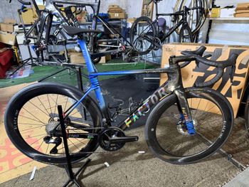 Factor, OSTRO VAM - Shimano Ultegra 2025