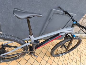 Used Mondraker FOXY 2023 2023 Mountainbike, Light Gray, 29 — image 4 of 4