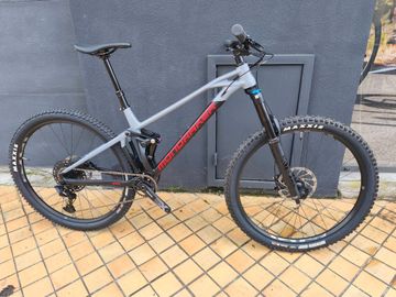 Mondraker FOXY 2023 2023 MTB usato