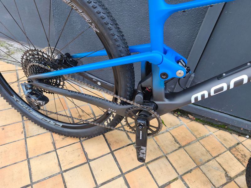 Used Mondraker F-PODIUM 2024 2024 Mountainbike, Blue, 29 — image 3 of 4