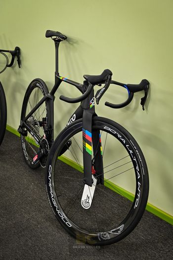 Used Colnago Colnago Y1Rs | Sram Force E1 | Vision SC45 | Size M | Color YSBC WCH 2026 Road & Gravel, Schwarz — image 4 of 16