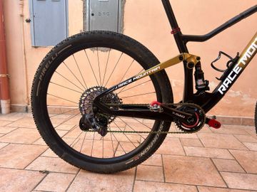 Used RACE MOUNTAIN R29 Full 2024 Mountainbike, Black — image 3 of 5
