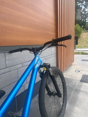 Używany Octane One Zircus Dirt Jump 2021 Mountainbike — zdjęcie 3 z 5