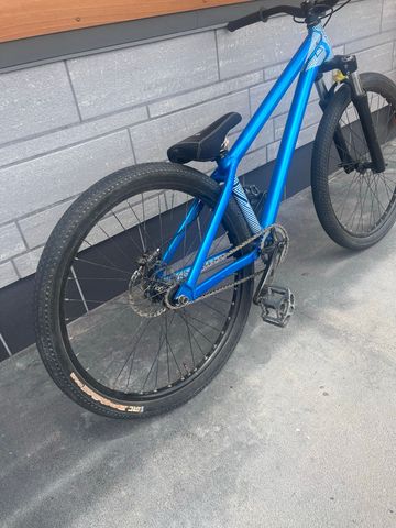 Używany Octane One Zircus Dirt Jump 2021 Mountainbike — zdjęcie 2 z 5