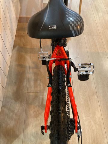 Used Conor Junior 440 24” 2021 Mountainbike, Red — image 20 of 22