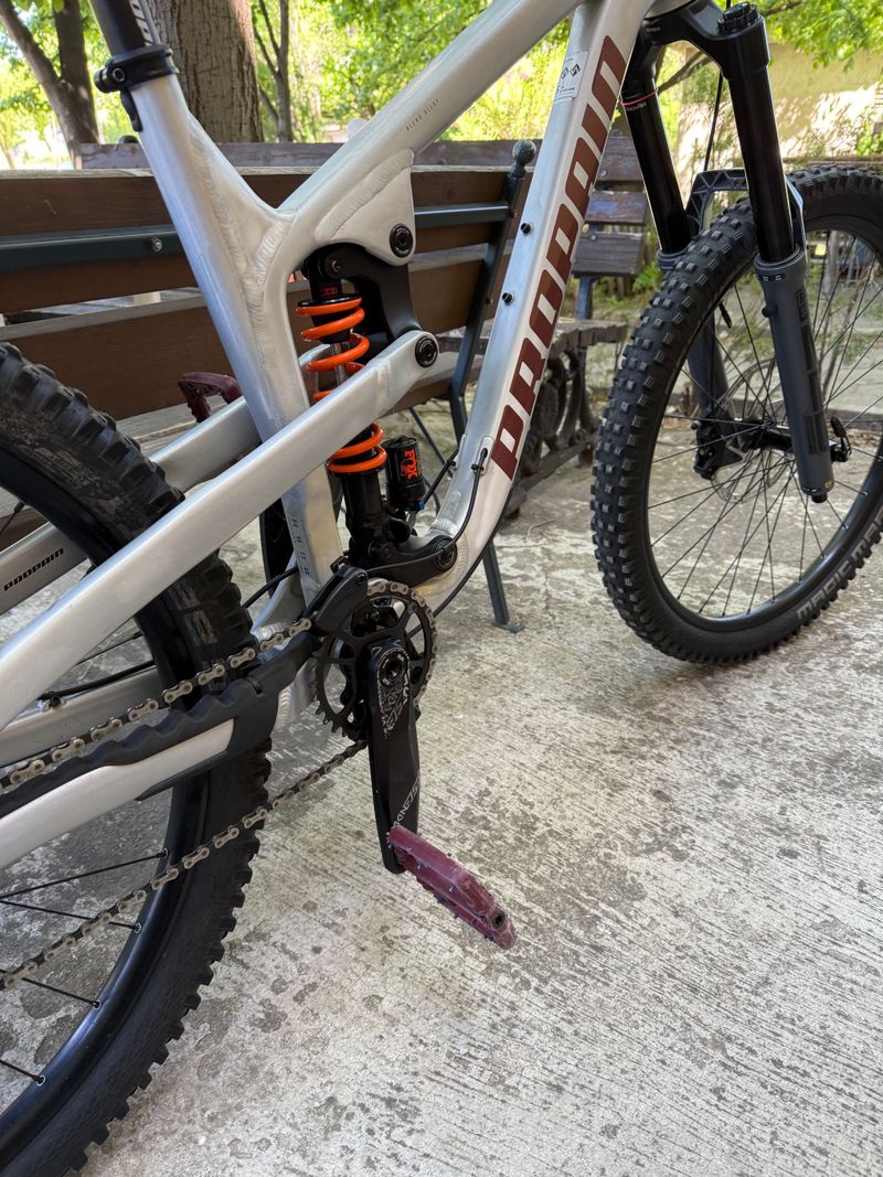 Propain Spindrift 5AL 2025 Mountainbike usato, Grigio chiaro — immagine 10 di 21