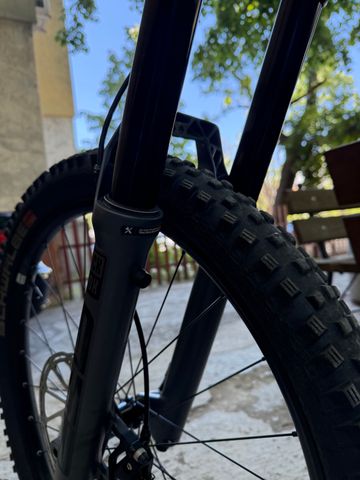 Propain Spindrift 5AL 2025 Mountainbike usato, Grigio chiaro — immagine 18 di 21
