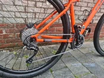 Used Fuji Nevada LTD 2.0 2018 Mountainbike, Orange — image 2 of 3