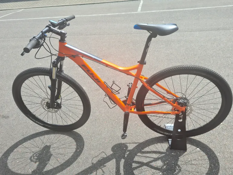 Used Fuji Nevada LTD 2.0 2018 Mountainbike, Orange — image 3 of 3