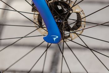 Used Pinarello DOGMA F DURA ACE Di2 2025 2025 Road & Gravel, Blue — image 7 of 13