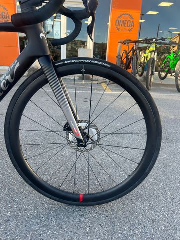 Tweedehands Wilier 0sl 2024 Road & Gravel — afbeelding 4 van 6