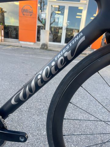 Tweedehands Wilier 0sl 2024 Road & Gravel — afbeelding 2 van 6
